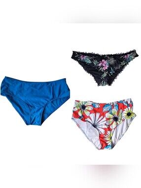 Bundle of 3 Bikini Bottoms